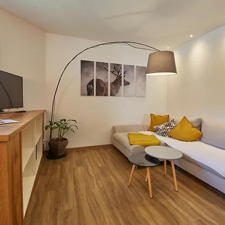 Hochwart Mit Eigenem Eingang Apartment Saalbach