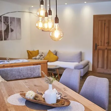 Hochwart Mit Eigenem Eingang Apartment Saalbach