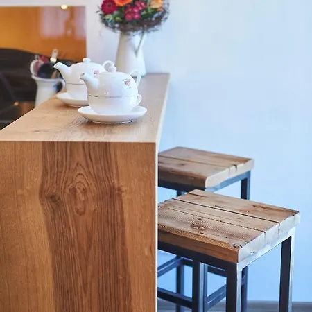 Apartment Hochwart Mit Eigenem Eingang *