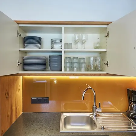 Hochwart Mit Eigenem Eingang Apartment *